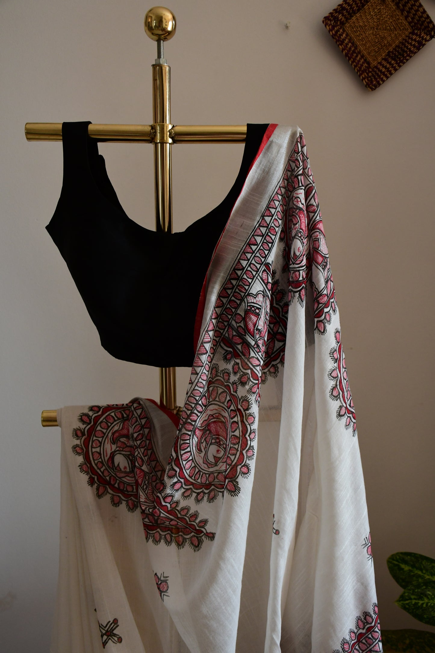 SHWET-Handpainted Madhubani Check Fish Cotton Linen Saree